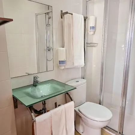 Hotel Hotel Artxanda Bilbao, Parking Gratuito En El Exterior Junto Al Hotel (Adults Only)