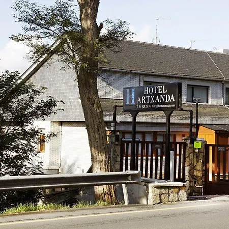 Hotel Artxanda Bilbao, Parking Gratuito En El Exterior Junto Al Hotel (Adults Only)