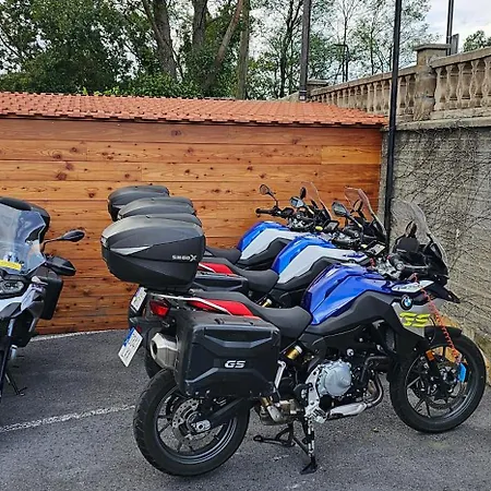 מלון Artxanda Bilbao, Parking Gratuito En El Exterior Junto Al (adults Only)