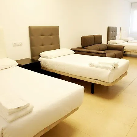 酒店 Artxanda Bilbao, Parking Gratuito En El Exterior Junto Al Hotel, (adults Only)