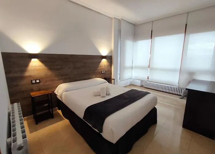 Hotel Artxanda Bilbao, Parking Gratuito En El Exterior Junto Al Hotel (Adults Only)