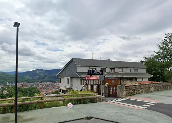 Hotel Hotel Artxanda Bilbao, Parking Gratuito En El Exterior Junto Al Hotel (Adults Only)