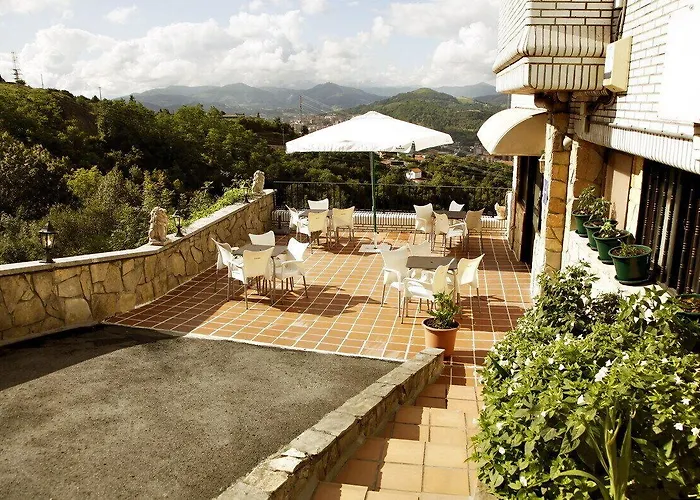 Hotel Artxanda Bilbao, Parking Gratuito En El Exterior Junto Al Hotel (Adults Only) Bilbao