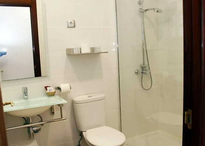 Hotel Artxanda Bilbao, Parking Gratuito En El Exterior Junto Al Hotel (Adults Only)