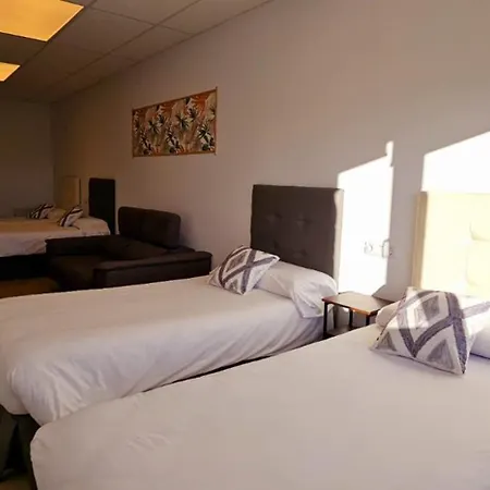 酒店 Artxanda Bilbao, Parking Gratuito En El Exterior Junto Al (adults Only) 毕尔巴鄂